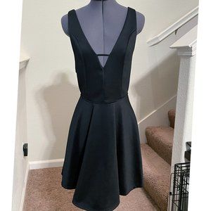 Charlotte Russe Plunge Skater Dress- sz XS